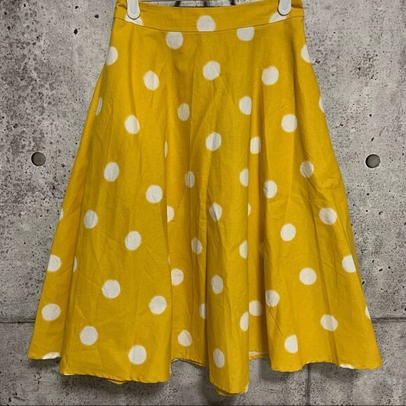 𝅺🆕 Modcloth x Collectif Polka Dot Swing A-line Skirt - Picture 2 of 9